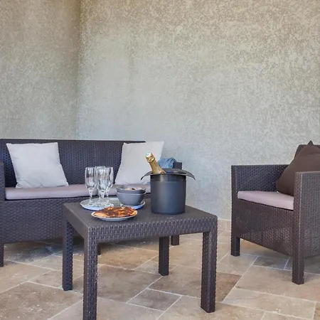 Domaine Ghjulia Apartment *
