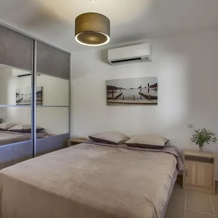 Domaine Ghjulia - Casa Nebbiu Διαμέρισμα *