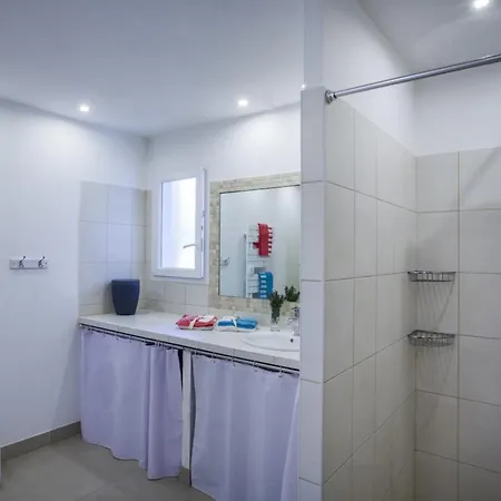 Domaine Ghjulia - Casa Nebbiu Διαμέρισμα *